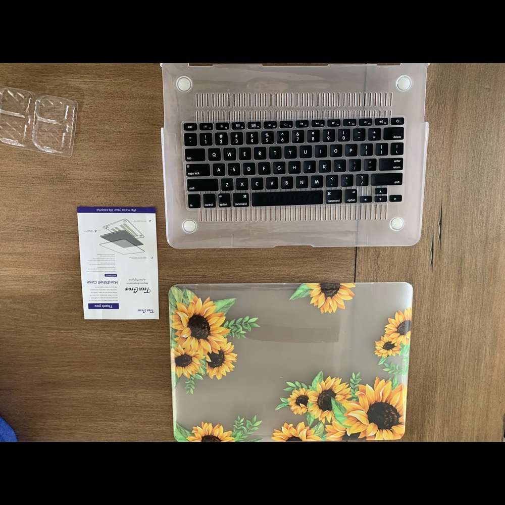 Laptop/tablet cover - Picture 2 of 2
